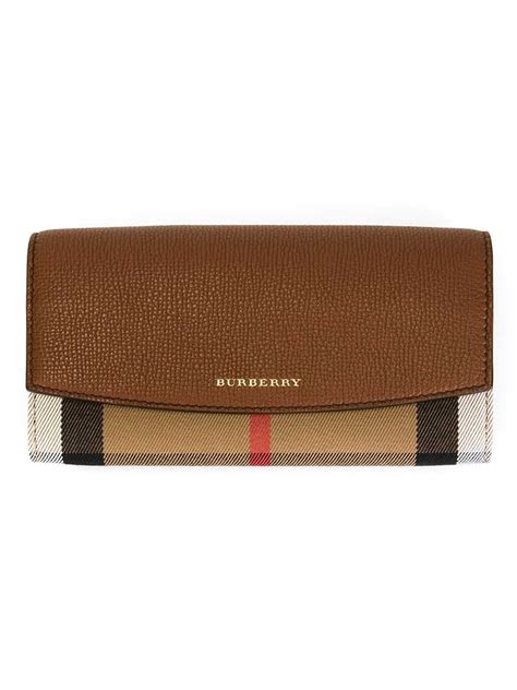 portefeuille burberry femme pas cher|Burberry .